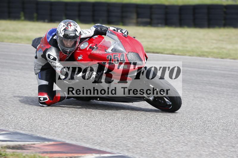 /Archiv-2025/07 19.04.2025 Speer Racing ADR/Gruppe gelb/254